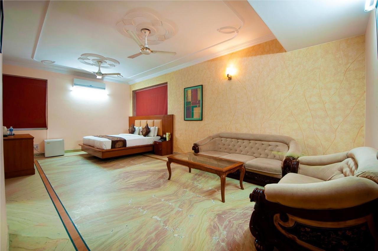 Hotel Fairmint Global Nueva Delhi Exterior foto