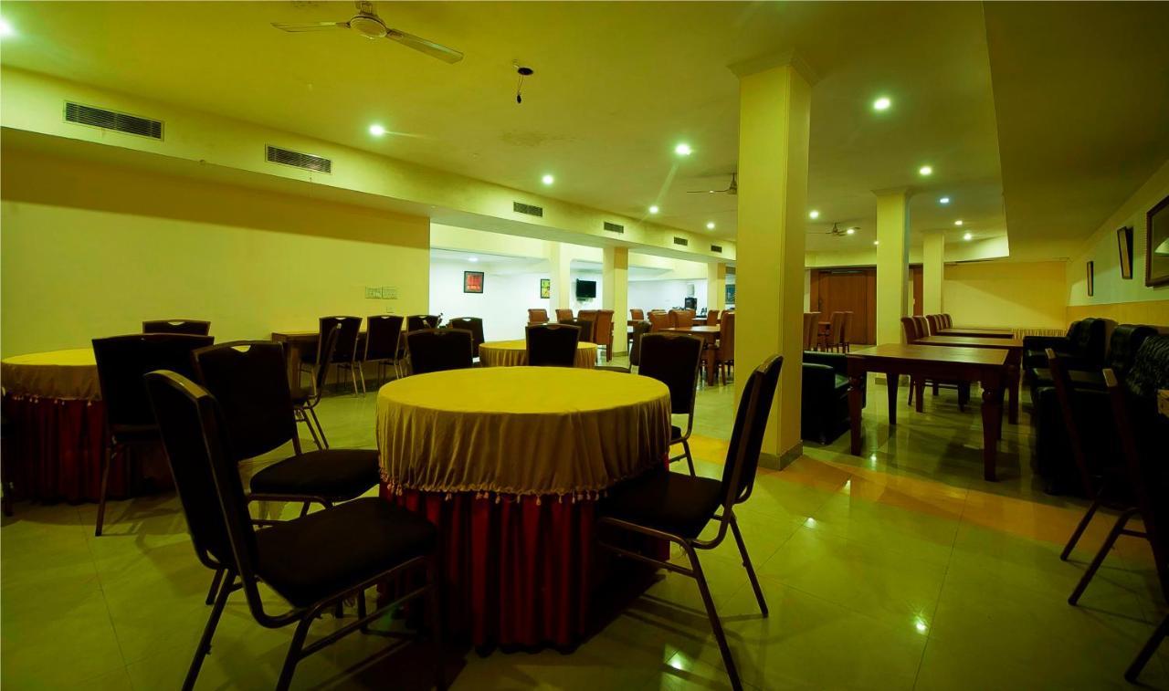 Hotel Fairmint Global Nueva Delhi Exterior foto